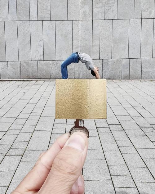 高低错落摆放物品丰富构图