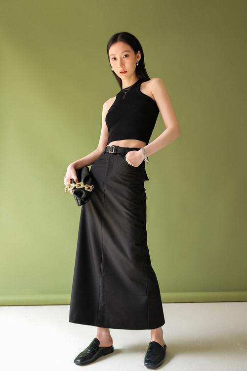 中年女性拍照怎么显优雅？摆什么姿势